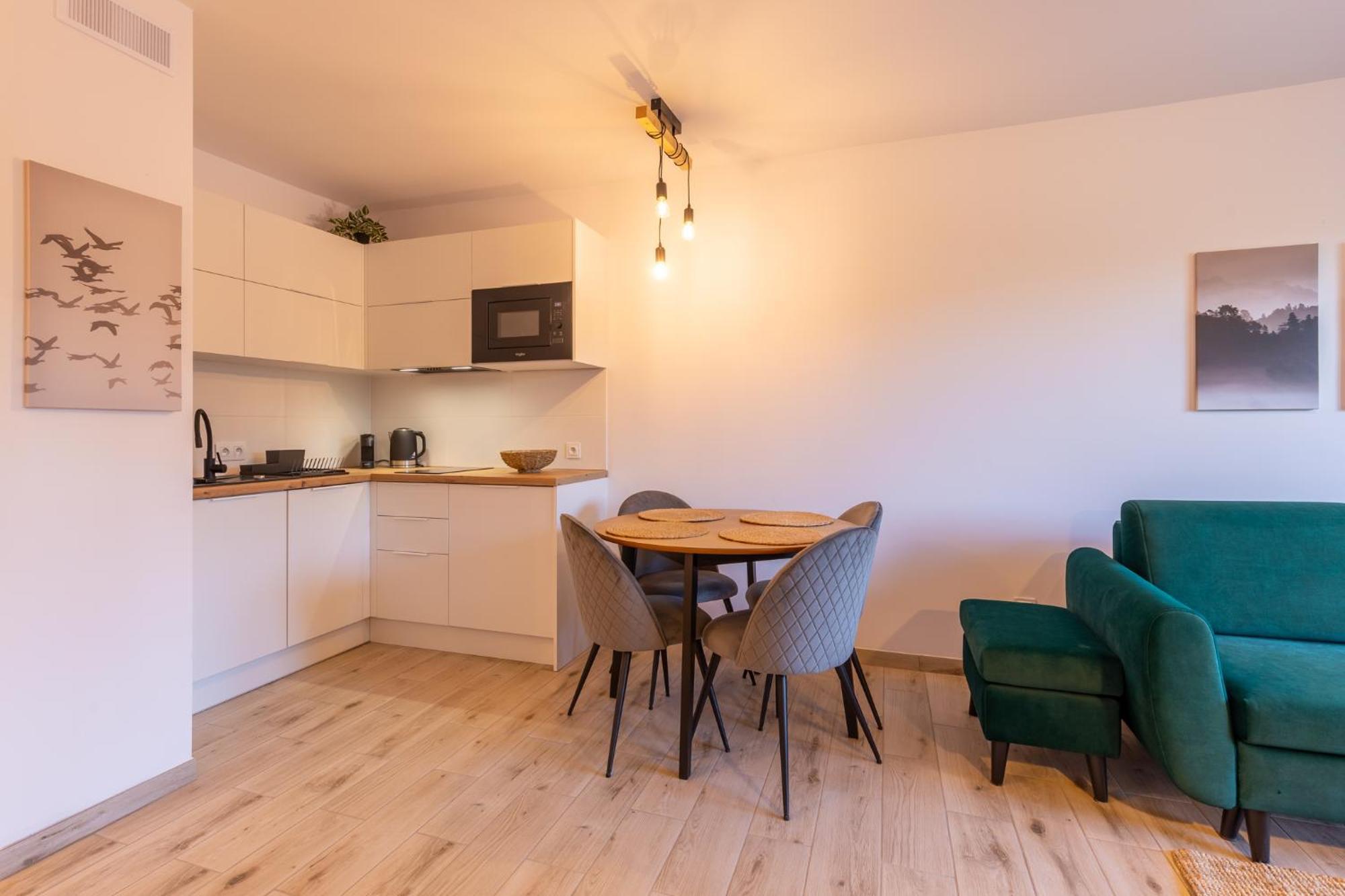 Rentplanet - Apartamenty Kilinskiego 스클라르스카포렘바 외부 사진