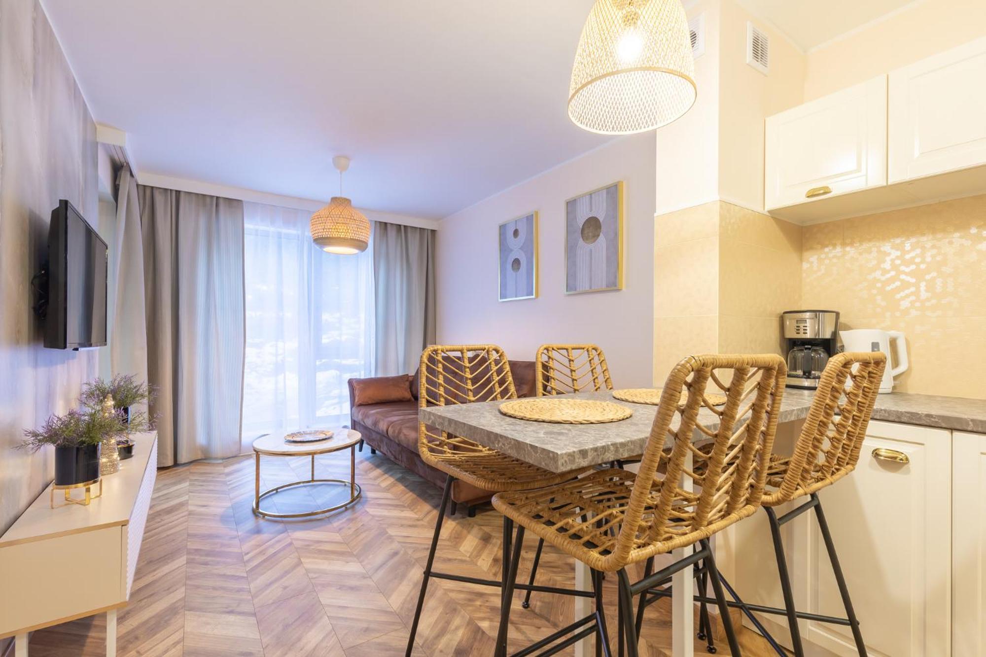 Rentplanet - Apartamenty Kilinskiego 스클라르스카포렘바 외부 사진